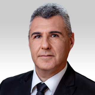 יגיל בלזר, עו''ד ורו''ח